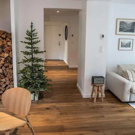 Fabuleux Duplex Renove 120m² Au Coeur De Cauterets, 4 Chambres, 2 Salles D'eau - Fr-1-401-318 * Cauterets